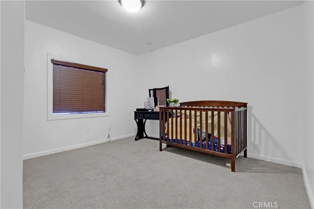 8810 Menlo Avenue, Los Angeles, California 90044 home-pic-7
