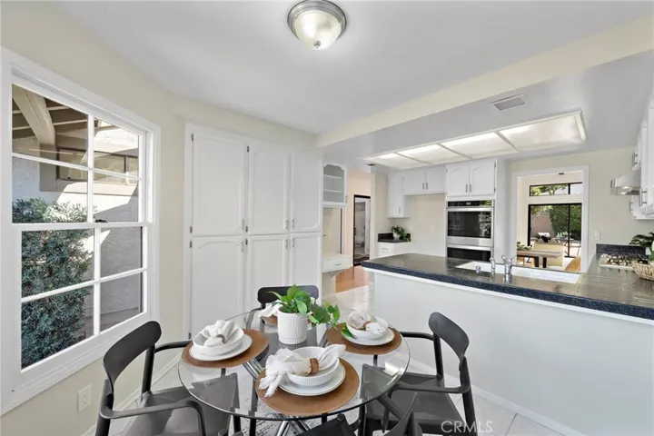 1061 Regis Way, Tustin, California 92780
