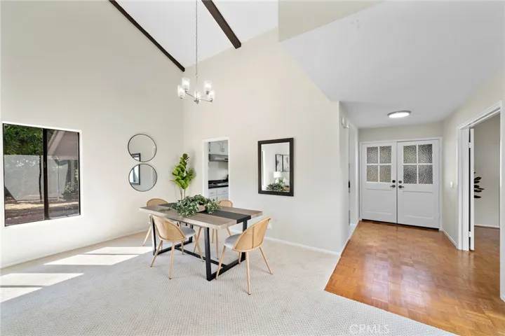 1061 Regis Way, Tustin, California 92780