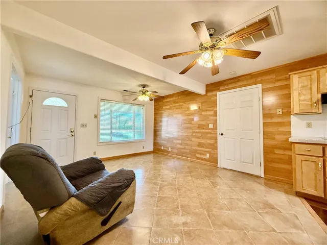 accent wall in livingroom