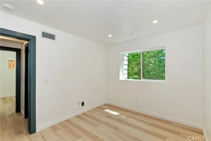441 Oriole Drive 2, Twin Peaks, California 92391