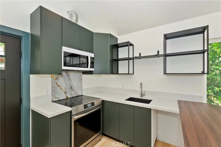 441 Oriole Drive 2, Twin Peaks, California 92391