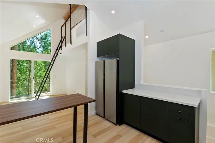 441 Oriole Drive 2, Twin Peaks, California 92391