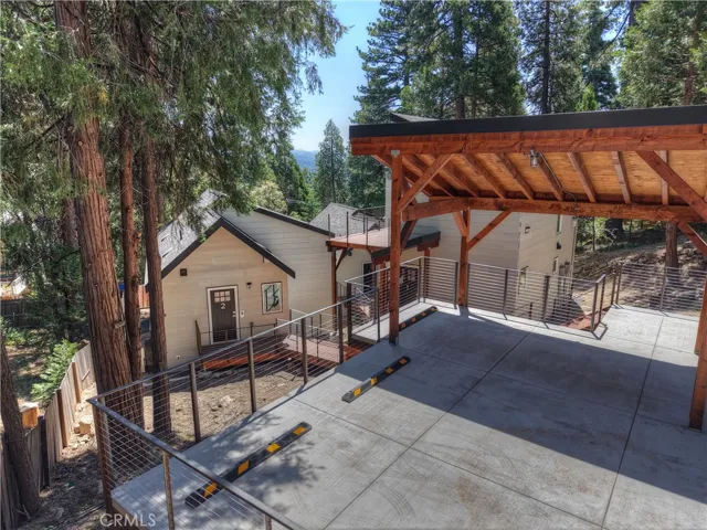 441 Oriole Drive 2, Twin Peaks, California 92391