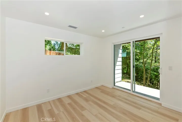 441 Oriole Drive 2, Twin Peaks, California 92391