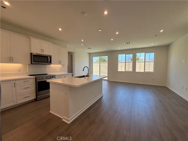 15508 Asana Way, Fontana, California 92336