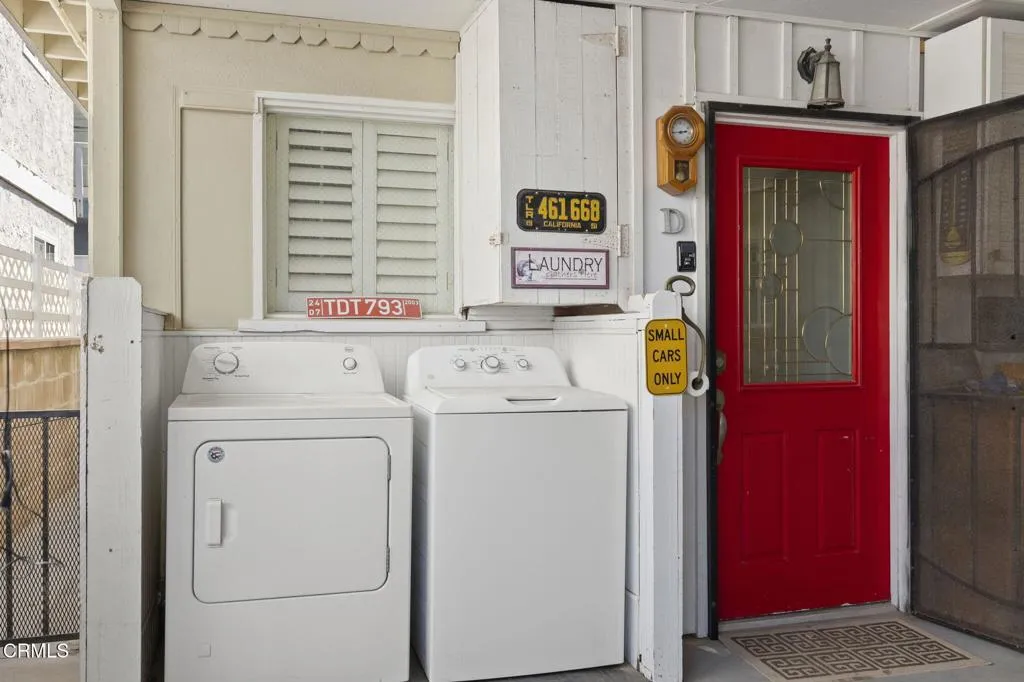 280 Rossmore Drive, Oxnard, California 93035 home-pic-46