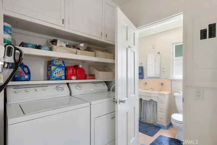 1324 Thompson Avenue, Glendale, California 91201