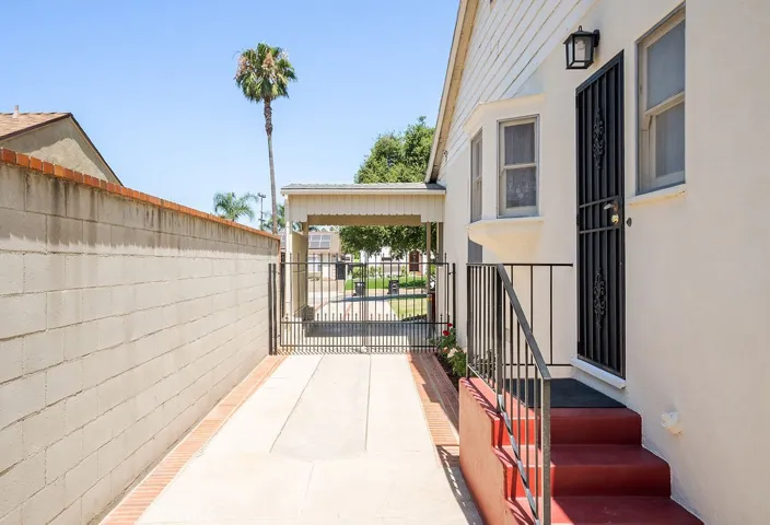 Carport
