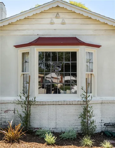 1324 Thompson Avenue, Glendale, California 91201