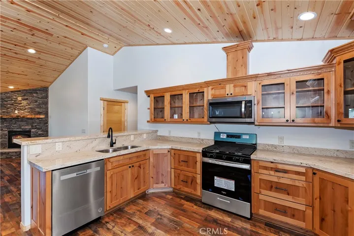878 Fir Lane, Big Bear City, California 92314