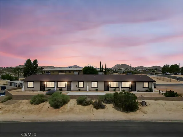 17830 Quantico Road, Apple Valley, California 92307