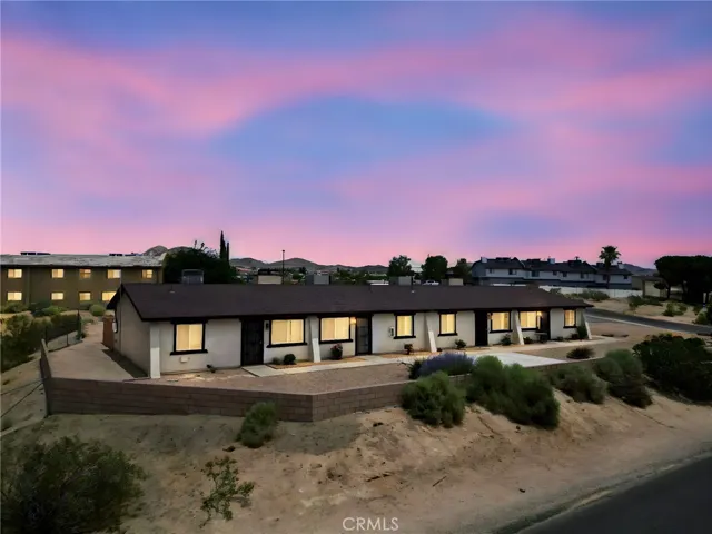 17830 Quantico Road, Apple Valley, California 92307