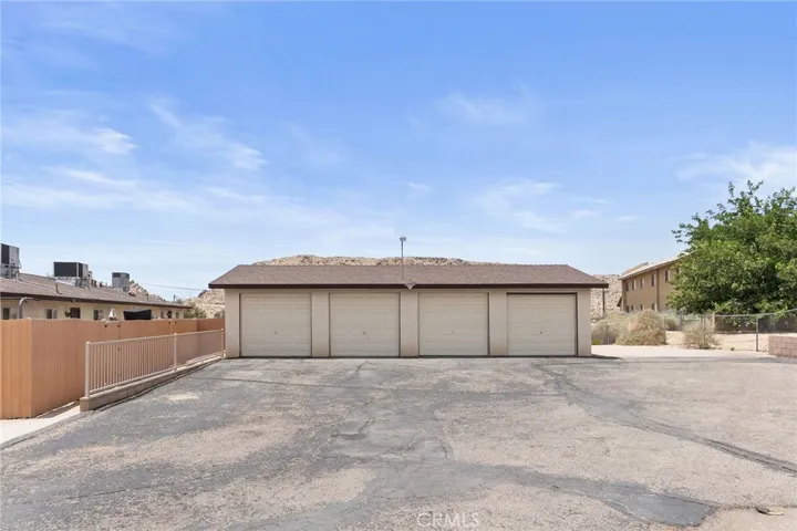 17830 Quantico Road, Apple Valley, California 92307