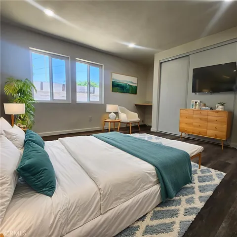 Virtual stagied bedroom