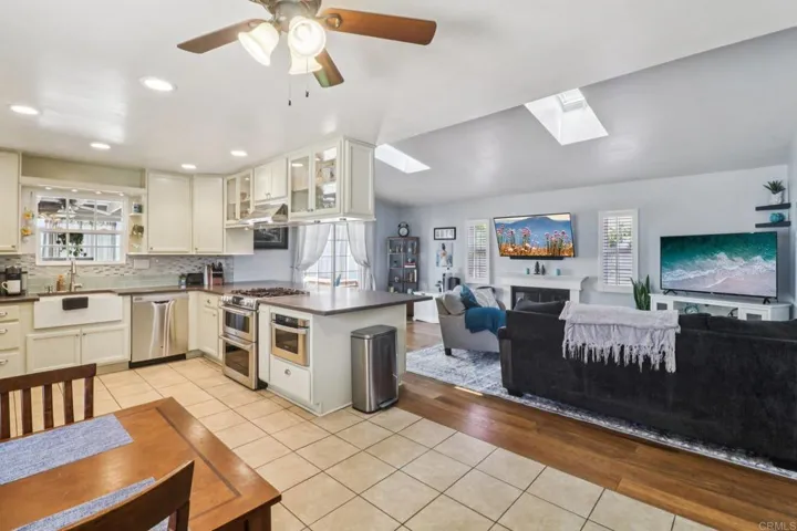 1163 Peach Avenue, El Cajon, California 92021