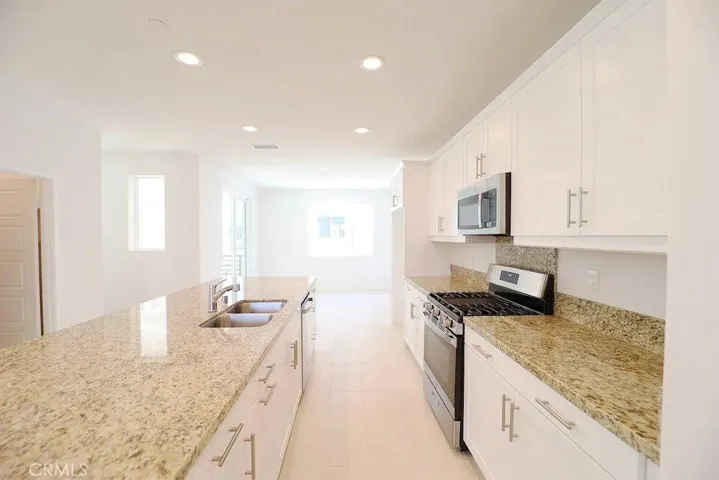 9569 Hammock Place, Rancho Cucamonga, California 91730