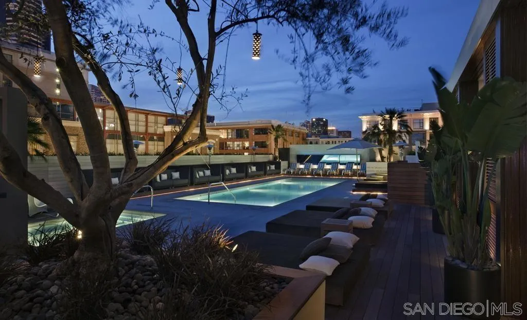 207 5th Ave 1250, San Diego, California 92101 home-pic-6