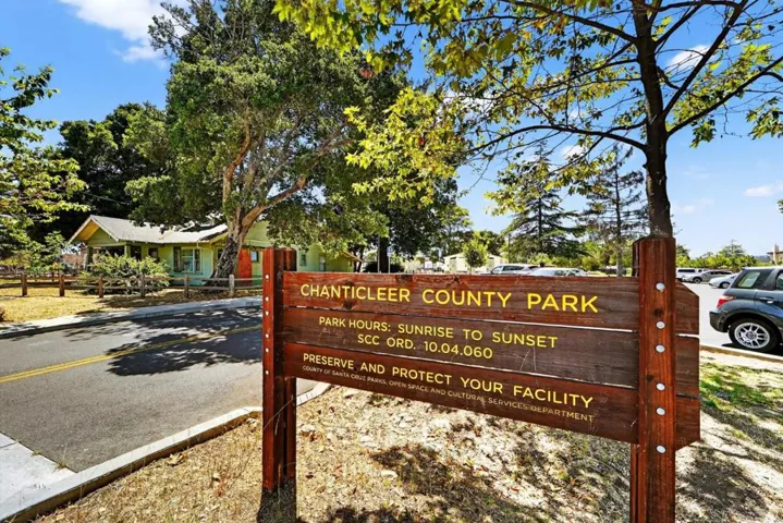 1757 30th Avenue, Santa Cruz, California 95062