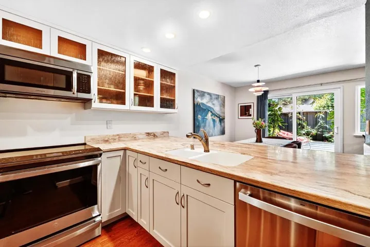 1757 30th Avenue, Santa Cruz, California 95062