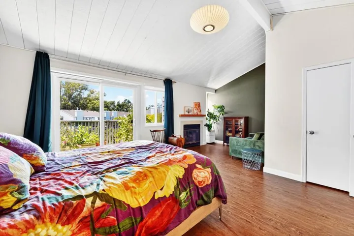 1757 30th Avenue, Santa Cruz, California 95062