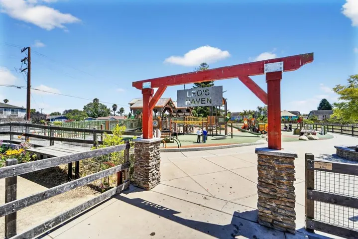 1757 30th Avenue, Santa Cruz, California 95062