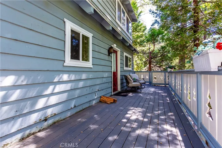 27941 Rainbow Drive, Lake Arrowhead, California 92352