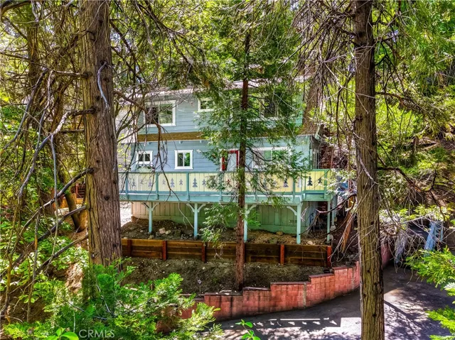 27941 Rainbow Drive, Lake Arrowhead, California 92352