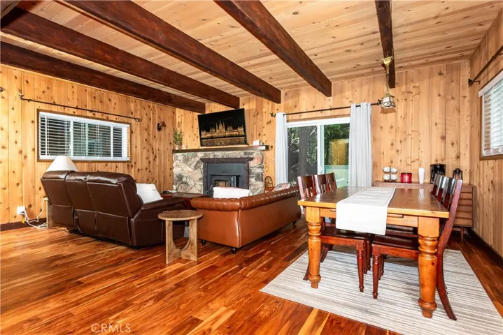 27941 Rainbow Drive, Lake Arrowhead, California 92352