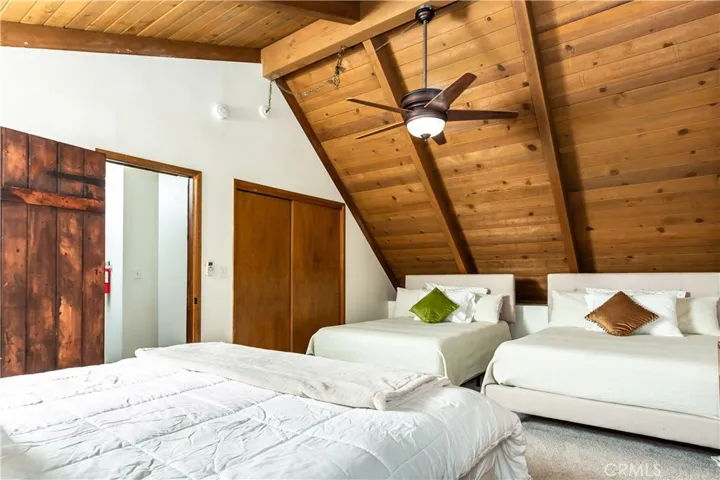 27941 Rainbow Drive, Lake Arrowhead, California 92352