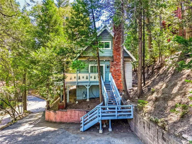 27941 Rainbow Drive, Lake Arrowhead, California 92352