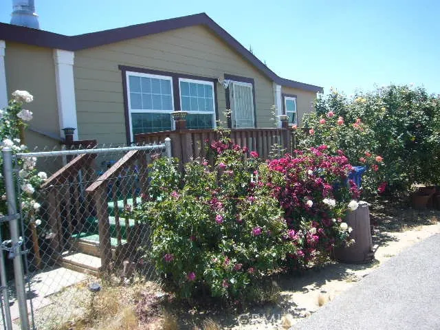 12332 E Avenue X, Pearblossom, California 93553, 4 Bedrooms Bedrooms, ,3 BathroomsBathrooms,Residential,For Sale,Avenue X,SR25151124