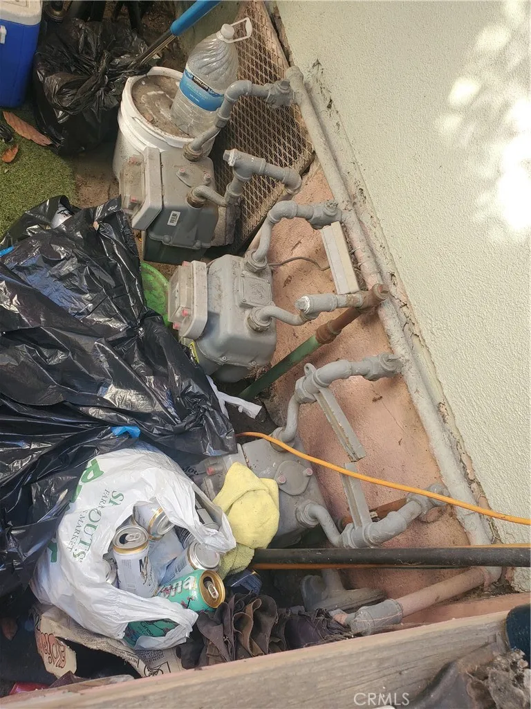 3 Gas Meters
