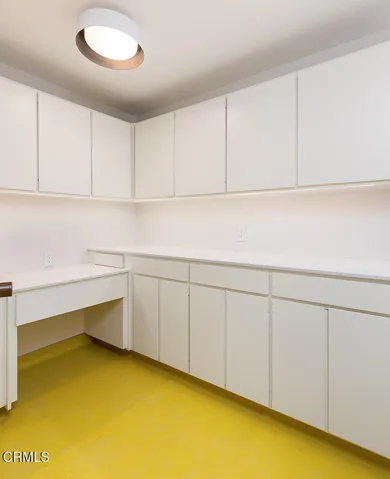 1055 Sherwood Rd 041-mls