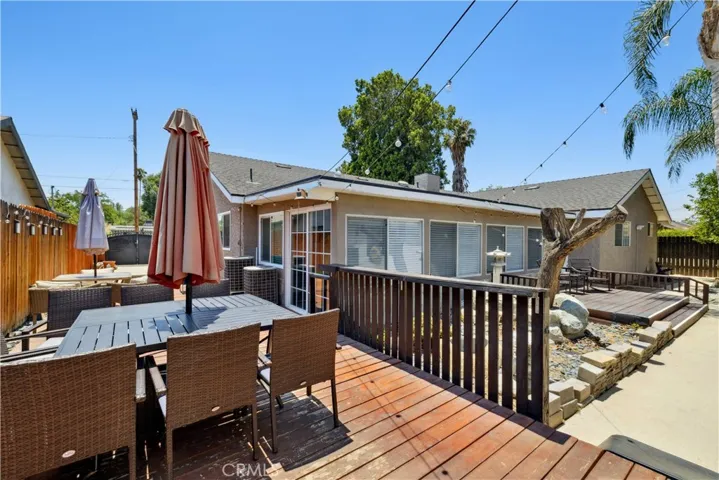 18627 Arminta Street, Reseda, California 91335