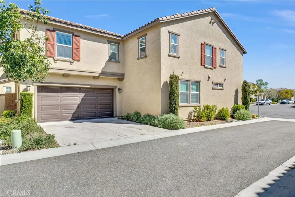 5855 Silveira Street, Eastvale, California 92880 home-pic-0