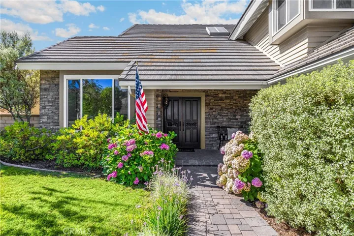 21210 Twin Oak, Yorba Linda, California 92886