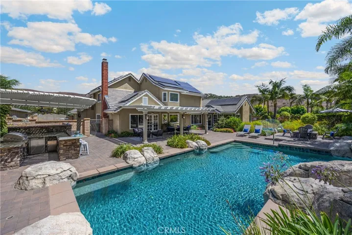 21210 Twin Oak, Yorba Linda, California 92886