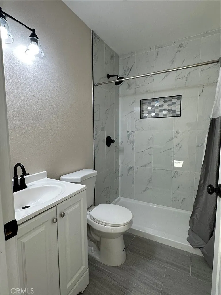 2311 5th Street, Riverside, California 92507 home-pic-7