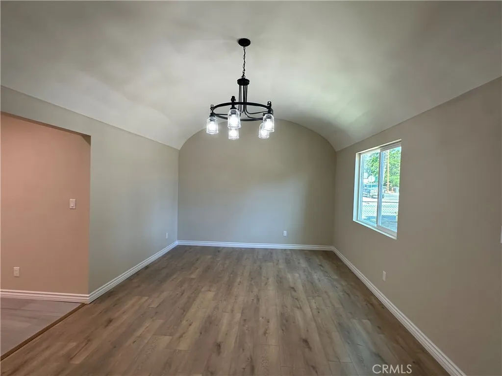 2311 5th Street, Riverside, California 92507 home-pic-4