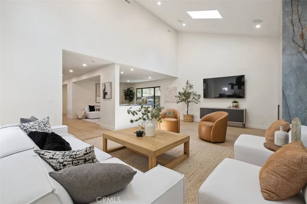 gallery-image 2