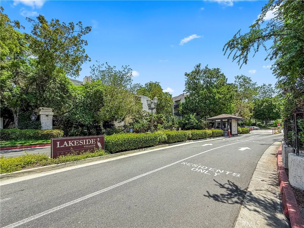 7109 Summertime Lane, Culver City, California 90230 home-pic-15