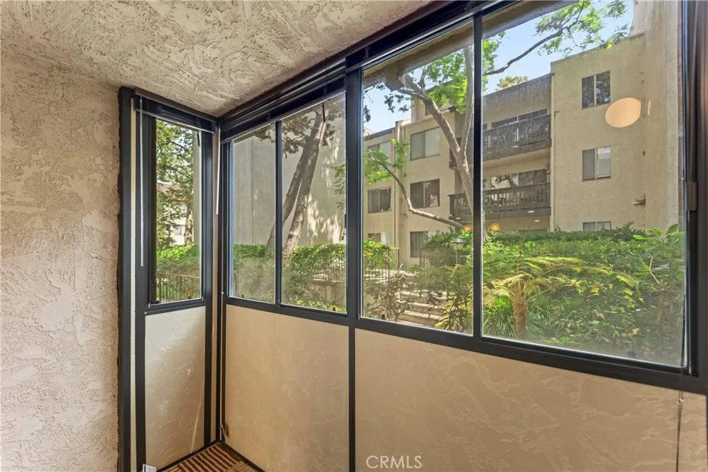 7109 Summertime Lane, Culver City, California 90230 home-pic-6