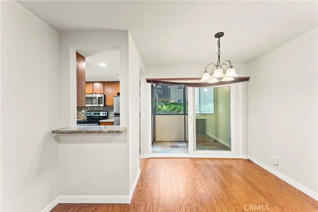 7109 Summertime Lane, Culver City, California 90230 home-pic-16