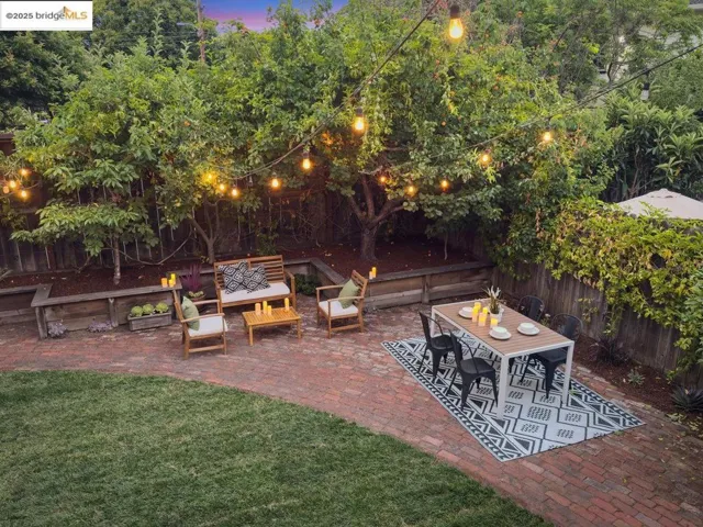 480 58th St, Oakland, California 94609