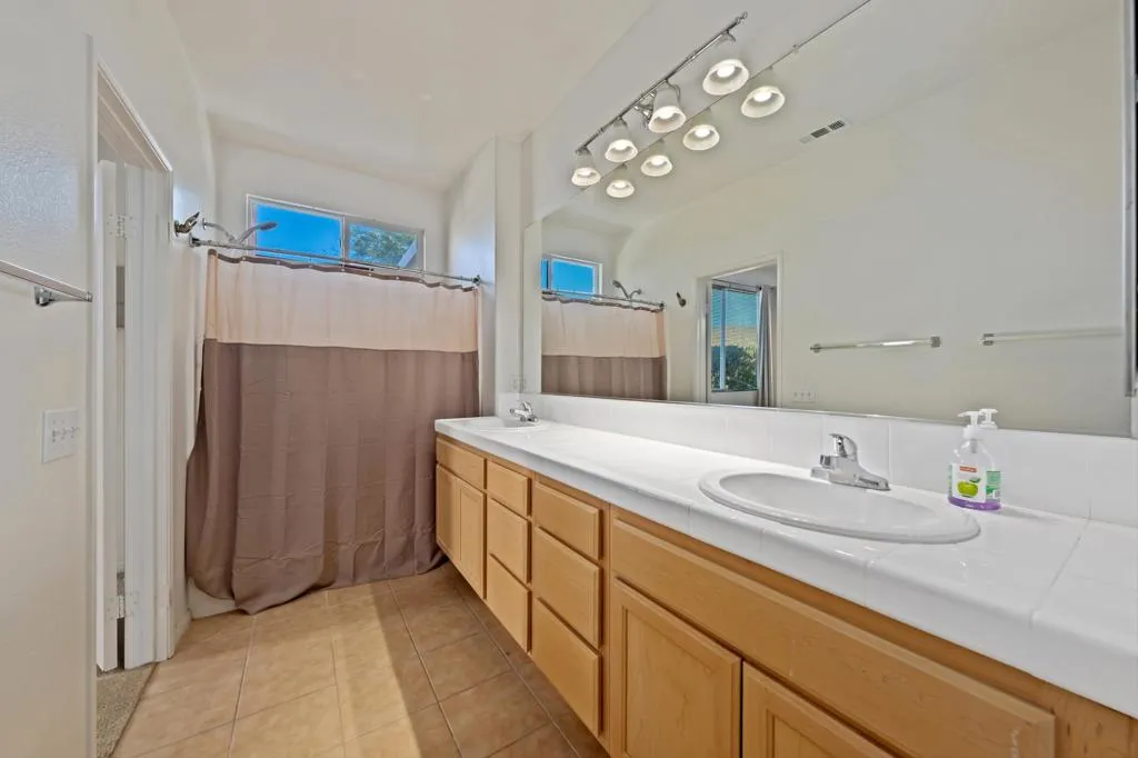 65565 Acoma Avenue 34, Desert Hot Springs, California 92240 home-pic-18