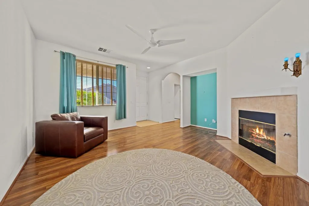 65565 Acoma Avenue 34, Desert Hot Springs, California 92240 home-pic-3