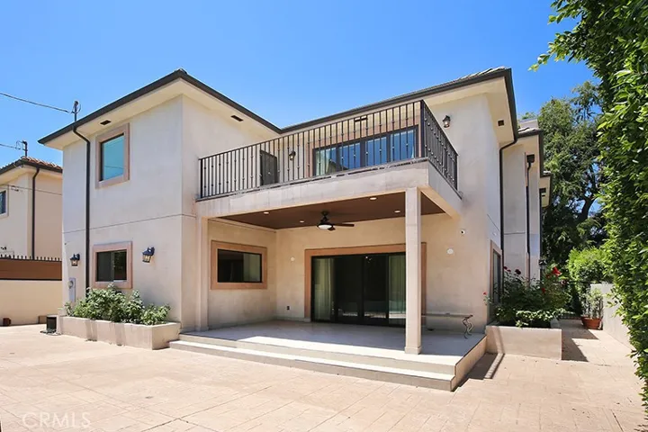 5016 Lindley Avenue, Encino, California 91316