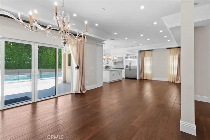 5016 Lindley Avenue, Encino, California 91316
