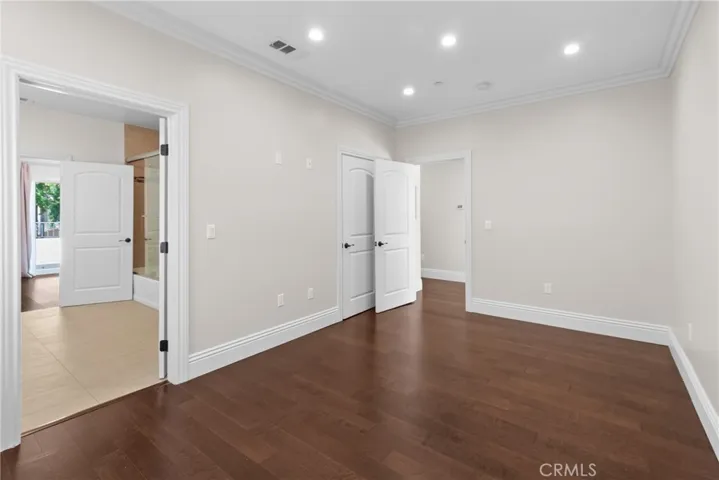 5016 Lindley Avenue, Encino, California 91316